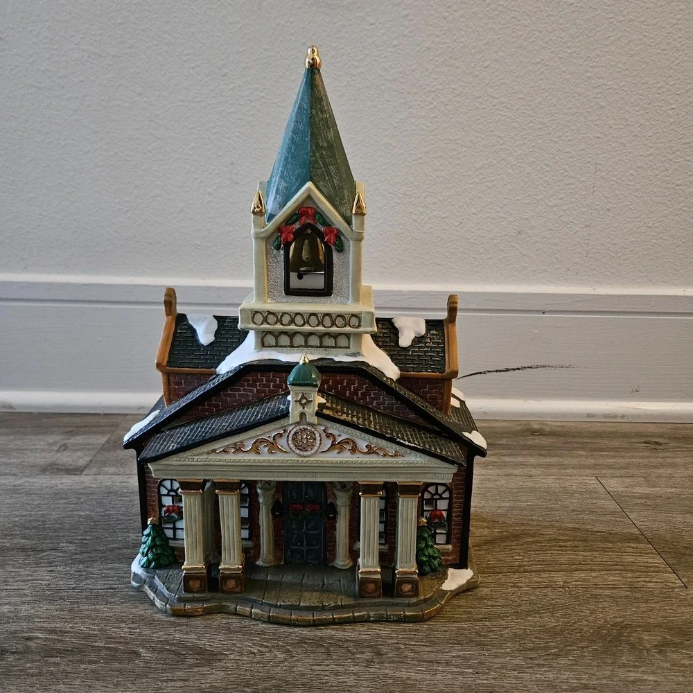 Galleria Christmas Village Hand  Painted  Church ‎ Holiday  Porcelain DAMAGED